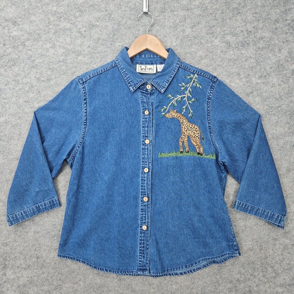 TanTrums Women's Blue Denim Shirt‎ Size XL Cotton Embroidered Giraffe Safari Art